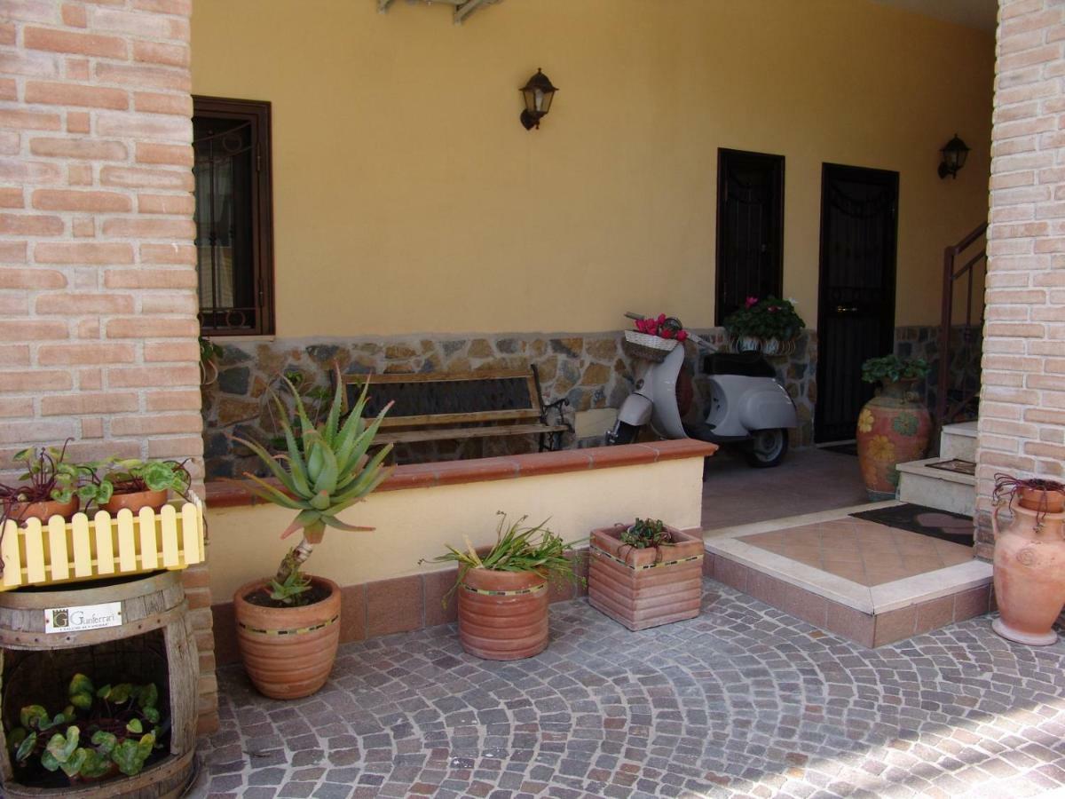 Bed and Breakfast Pompei House Скафати Экстерьер фото